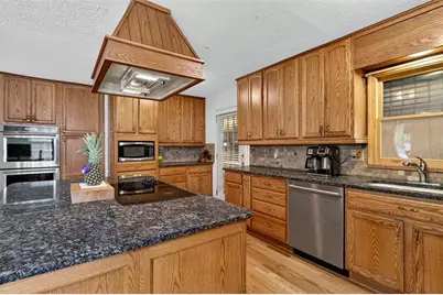 3009 Meadow Drive, Marietta, GA 30062 - Photo 11