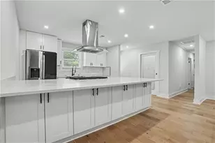 2535 Rhoanoke Dr, Duluth, GA 30096 - Photo 9