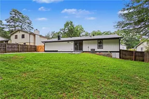 2535 Rhoanoke Dr, Duluth, GA 30096 - Photo 3