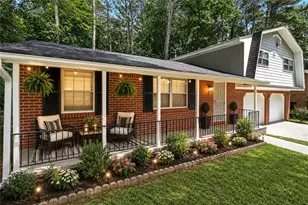815 Dunleith Ct, Stone Mountain, GA 30083 - Photo 1
