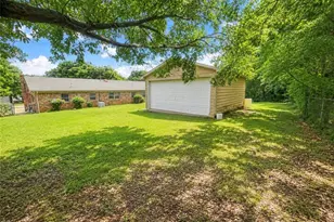 963 Rambling Rose Ct NW, Conyers, GA 30012 - Photo 11