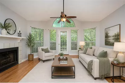 915 Wentworth Court, Alpharetta, GA 30022 - Photo 3