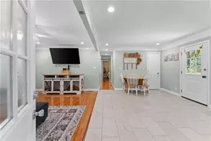 309 W Franklin St, Toccoa, GA 30577 - Photo 9