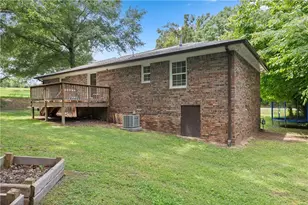 309 W Franklin St, Toccoa, GA 30577 - Photo 29