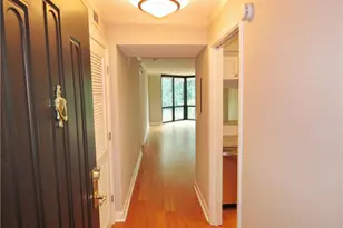 2870 Pharr Ct South NW, Atlanta, GA 30305 - Photo 3