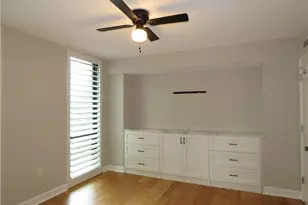 2870 Pharr Ct South NW, Atlanta, GA 30305 - Photo 19