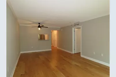 2870 Pharr Court South NW #407, Atlanta, GA 30305 - Photo 13