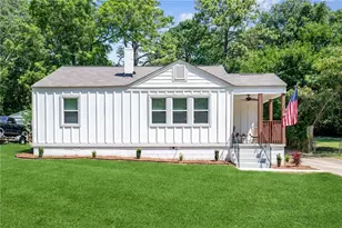 858 Linda Way, Forest Park, GA 30297 - Photo 1