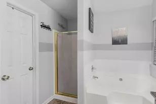 3027 Stonebridge Creek Dr, Lithonia, GA 30058 - Photo 17