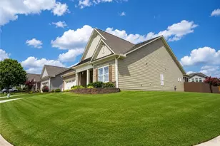 4543 Hidden Creek Dr, Gainesville, GA 30504 - Photo 3