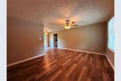 500 Oak Way, Lawrenceville, GA 30046 - Photo 5