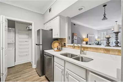 3777 Peachtree Road NE #914, Atlanta, GA 30319 - Photo 3
