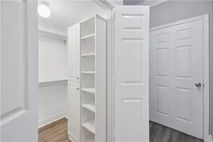 3777 Peachtree Road NE, Atlanta, GA 30319 - Photo 15