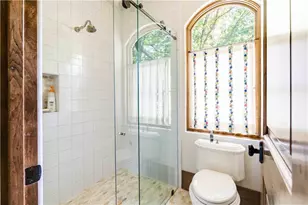 3118 W Roxboro Rd NE, Atlanta, GA 30324 - Photo 55