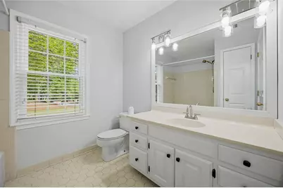 7525 S Spalding Lake Drive, Sandy Springs, GA 30350 - Photo 35