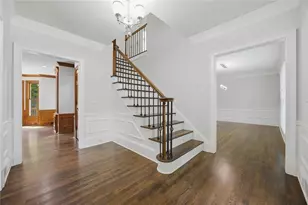 7525 S Spalding Lake Dr, Sandy Springs, GA 30350 - Photo 5
