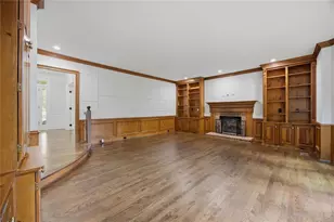 7525 S Spalding Lake Dr, Sandy Springs, GA 30350 - Photo 15