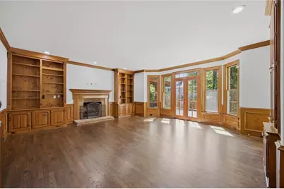 7525 S Spalding Lake Drive, Sandy Springs, GA 30350 - Photo 13
