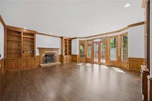 7525 S Spalding Lake Dr, Sandy Springs, GA 30350 - Photo 13