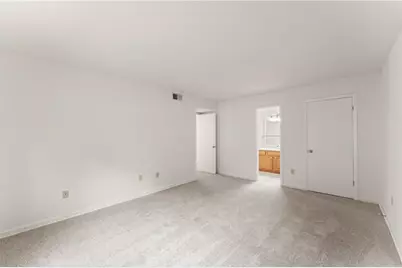 6900 Roswell Road #Q17, Atlanta, GA 30328 - Photo 25