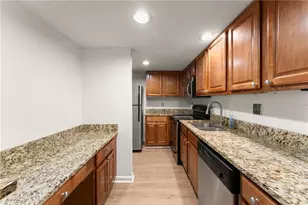 6900 Roswell Rd, Atlanta, GA 30328 - Photo 15