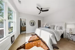 1378 Gus Thornhill Jr Dr, East Point, GA 30344 - Photo 19