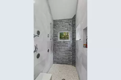 6305 River Chase Circle, Atlanta, GA 30328 - Photo 47