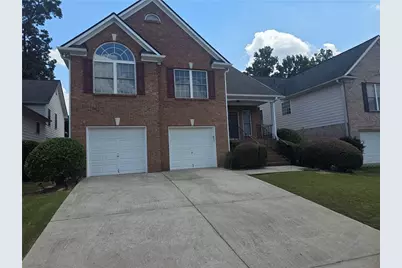 4550 Parkview Walk Drive, Lilburn, GA 30047 - Photo 1