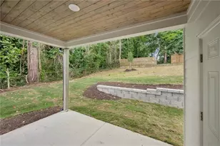 2050 Morehouse Dr NW, Atlanta, GA 30314 - Photo 23