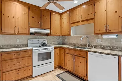 341 Westover Drive, Woodstock, GA 30188 - Photo 15
