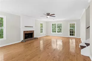341 Westover Dr, Woodstock, GA 30188 - Photo 9