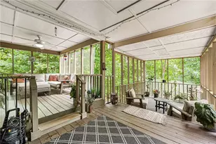 160 Fairway Ridge Dr, Johns Creek, GA 30022 - Photo 11