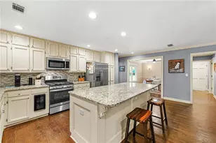 160 Fairway Ridge Dr, Johns Creek, GA 30022 - Photo 9
