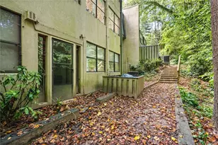 141 Amherst Pl NW, Atlanta, GA 30327 - Photo 33