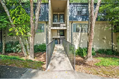 141 Amherst Place NW, Atlanta, GA 30327 - Photo 3