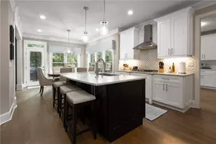 1807 Richmond Hill Dr, Lawrenceville, GA 30043 - Photo 5