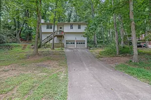 131 Little Brook Dr, Woodstock, GA 30188 - Photo 1