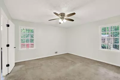 131 Little Brook Drive, Woodstock, GA 30188 - Photo 23