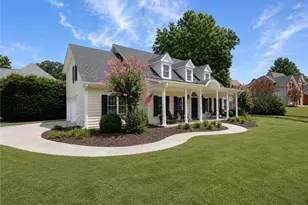 2564 Chestea Dr NE, Marietta, GA 30066 - Photo 65