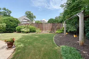 2564 Chestea Dr NE, Marietta, GA 30066 - Photo 59