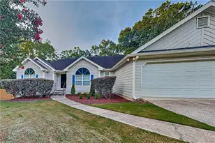 985 Crystal Water Dr, Lawrenceville, GA 30045 - Photo 1
