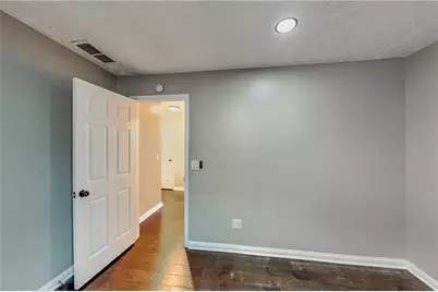 985 Crystal Water Drive, Lawrenceville, GA 30045 - Photo 11