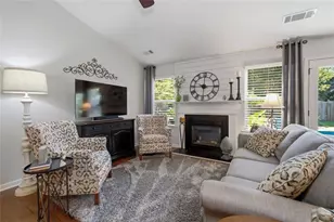 260 Creek View Ln, Acworth, GA 30102 - Photo 9