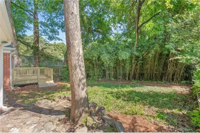 443 Burlington Rd NE, Atlanta, GA 30307 - Photo 21