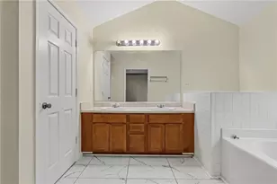 4227 Round Stone Trail, Snellville, GA 30039 - Photo 17