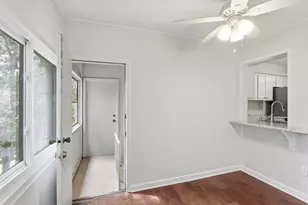 53 Chaumont Square NW, Atlanta, GA 30327 - Photo 17