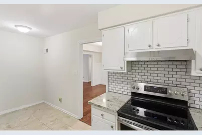 53 Chaumont Square NW, Atlanta, GA 30327 - Photo 21