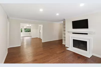 53 Chaumont Square NW, Atlanta, GA 30327 - Photo 7