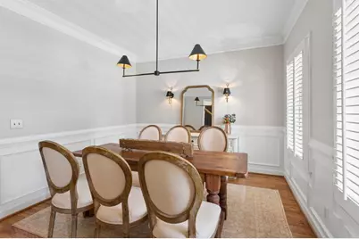1875 La Dawn Lane NW, Atlanta, GA 30318 - Photo 3