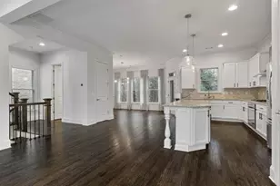 926 Canterbury Ln, Atlanta, GA 30324 - Photo 7
